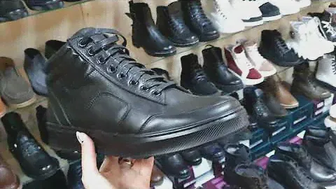 Мужские ботинки из натуральной кожи от производителя