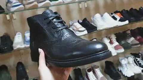 Мужские ботинки из натуральной кожи от производителя
