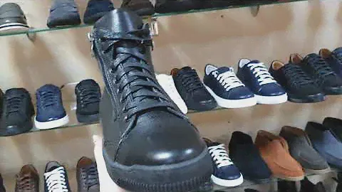 Мужские ботинки из натуральной кожи от производителя