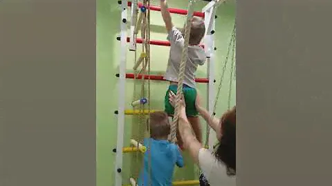 Шведская стенка Доскорт: слишком рано - это не про спорт!